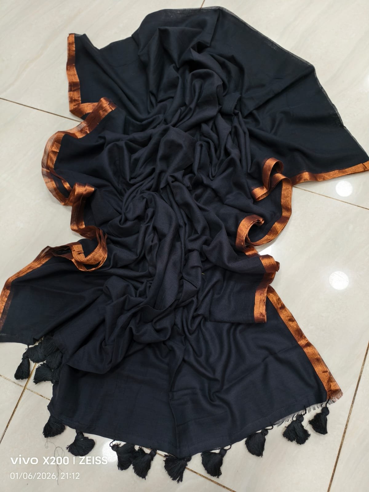 Elegant Heritage: Premium Pure Mulmul Cotton Saree with Zari Border