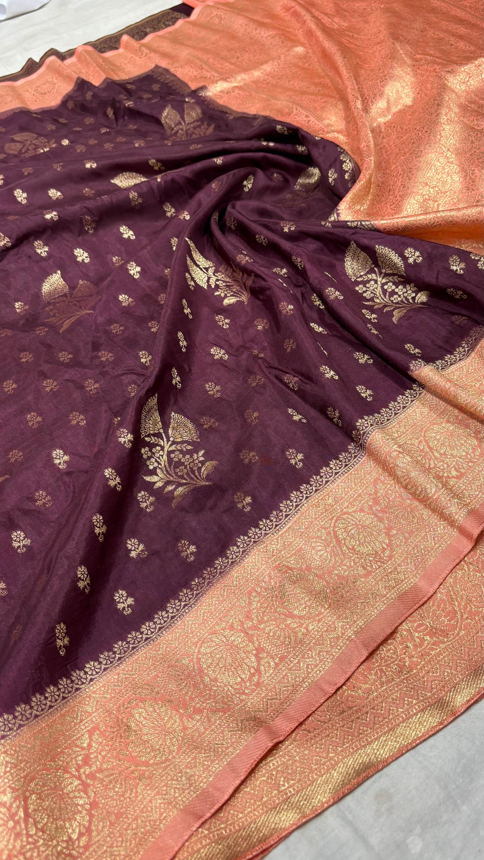 Premium Raw Mango Silk Banarasi Saree with Royal Golden Zari Weaving and Contrast Border Code !! B.H.C. 