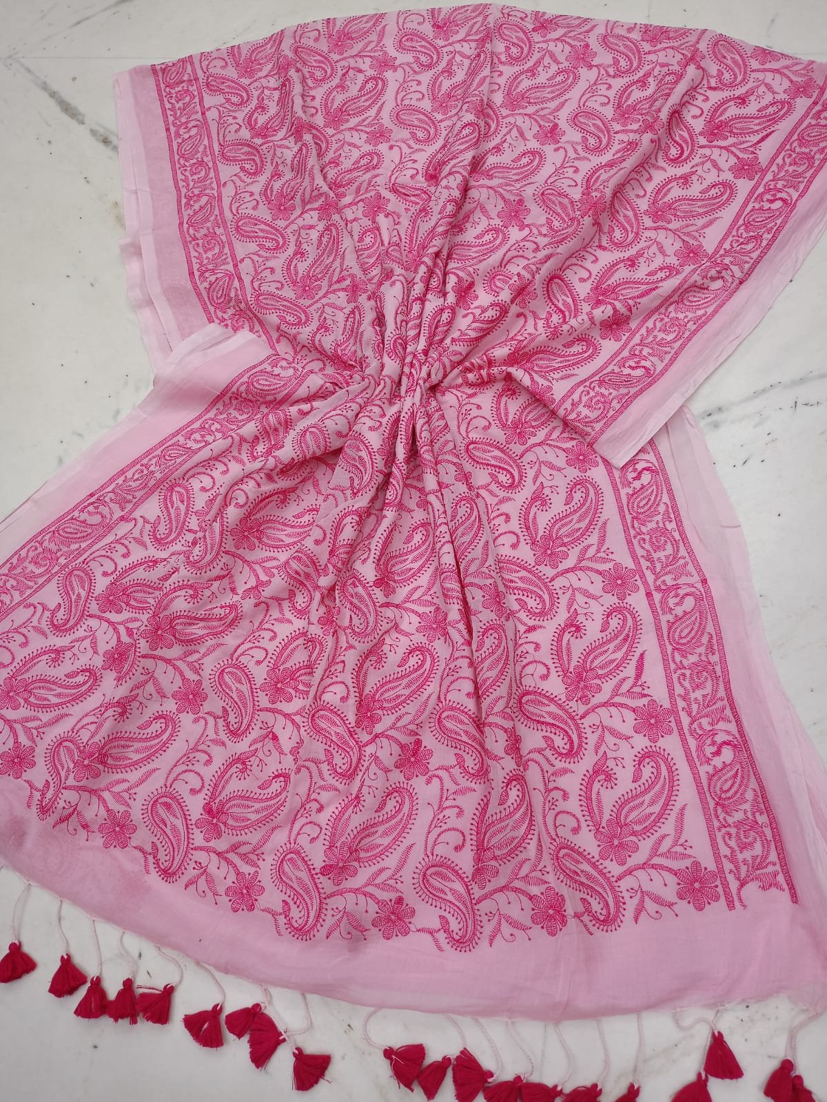 Premium Handloom Pure Mulmul Cotton Chikankari Saree (Without Blouse) Code !! T.T.G.C.