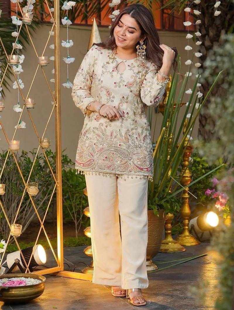 Elegant Heavy Crepe Silk Embroidered Kurti and Pant Set Code !! F B K.