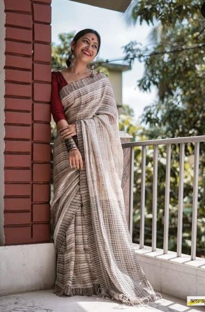Exclusive Handloom Ketiya Ghicha Silk Saree with Textured Weave & Fringe Tassels Code !! T.T.G.C.