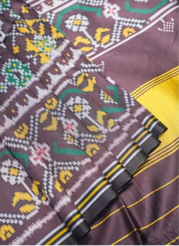 Banarasi Brown Ikat Silk Saree with Mustard Pallu Banarasi Brown Ikat Silk Saree