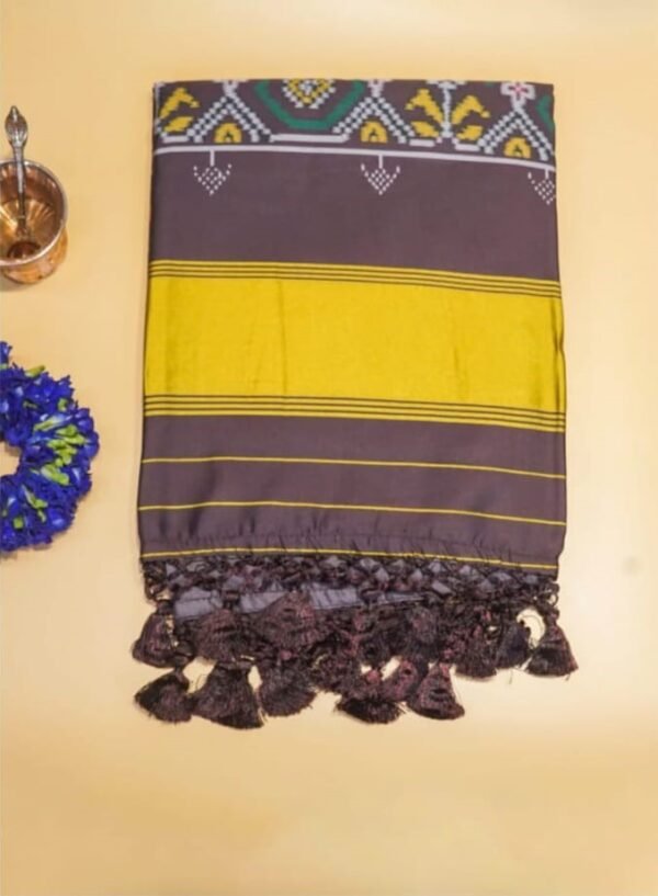 Banarasi Brown Ikat Silk Saree with Mustard Pallu Banarasi Brown Ikat Silk Saree