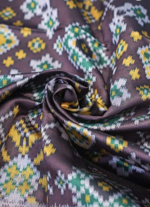 Banarasi Brown Ikat Silk Saree with Mustard Pallu Banarasi Brown Ikat Silk Saree