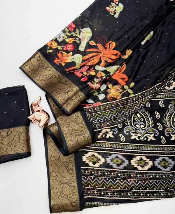 Black Banarasi Georgette Saree with Parrot Theme & Zari Border Black Banarasi Georgette Saree