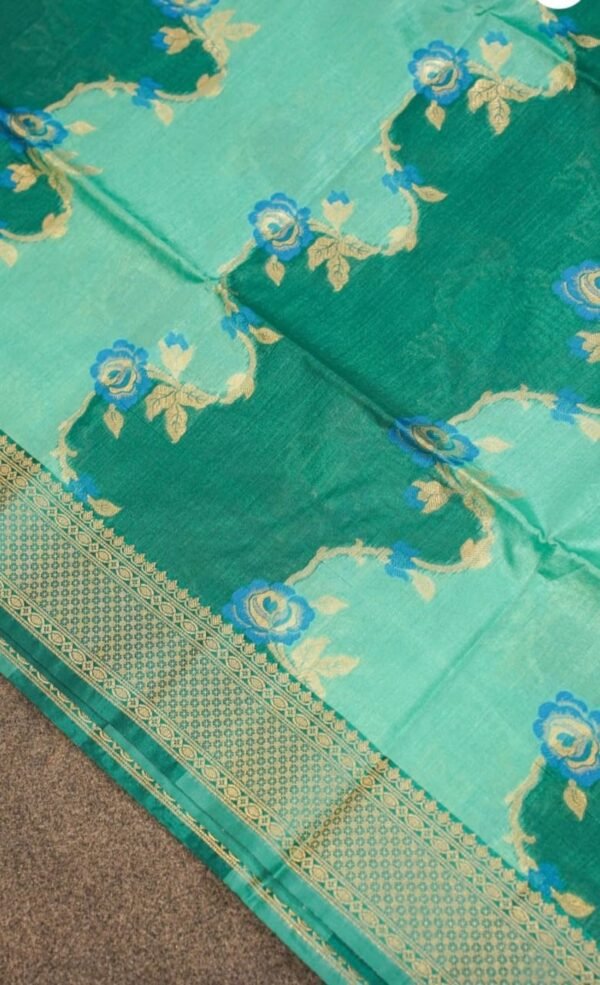 Banarasi Green Rangkaat Silk Saree with Kadwa Zari Work | Buy at ₹2999 Banarasi Green Rangkaat Silk Saree
