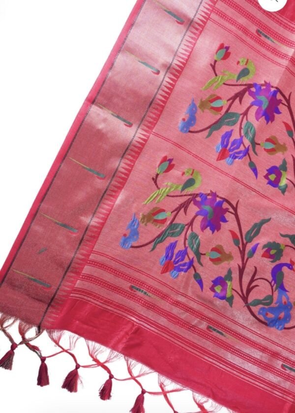 Banarasi Maroon Soft Paithani Muniya Saree | Gold Zari Butta | Bridal Wear Banarasi Maroon Soft Paithani Muniya Saree