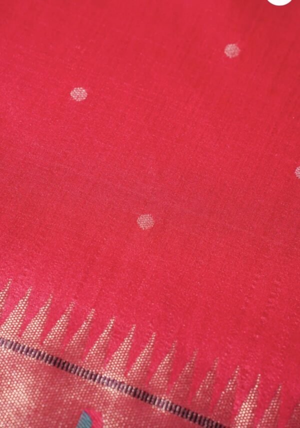 Banarasi Maroon Soft Paithani Muniya Saree | Gold Zari Butta | Bridal Wear Banarasi Maroon Soft Paithani Muniya Saree