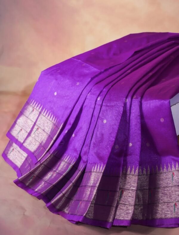 Baranasi Magenta Peacock Paithani Saree | Premium Banarasi Silk Banarasi Magenta Peacock Paithani Saree