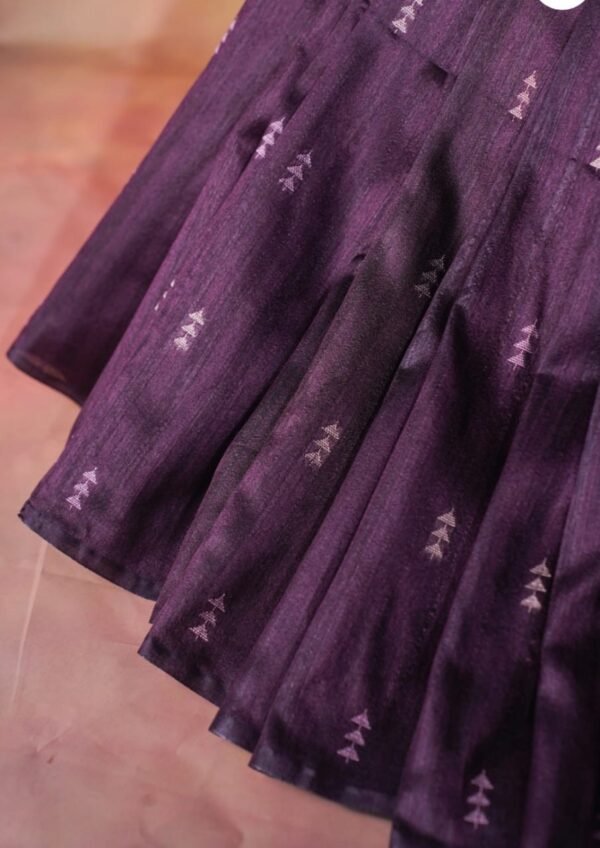 Banarasi Purple Raw Mango Silk Saree with Zari Buta Purple Raw Mango Silk Saree