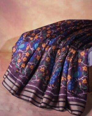 Magenta Banarasi Panghat Patola Silk Saree with Peacocks Magenta Banarasi Panghat Patola Silk Saree