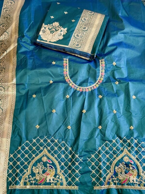Blue Rajlaxmi Paithani Saree