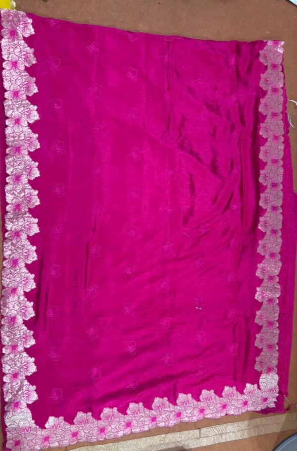 Floral Cut Work Border Tussar Silk Saree – Premium Appliqué Work Saree Floral Cut Work Border Tussar Silk Saree