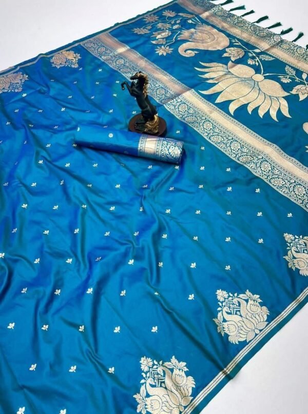 Rajlaxmi Paithani Banarasi Silk Saree with Zari Swan Pallu Rajlaxmi Paithani Banarasi Silk Saree