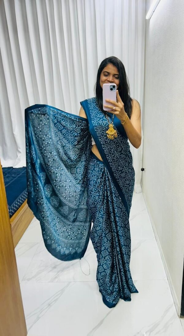 Softy Silk Jacquard Jari Weaving Saree with Digital Print | 6.50 Meter Festive Wear Softy Silk Jacquard Jari Weaving Saree